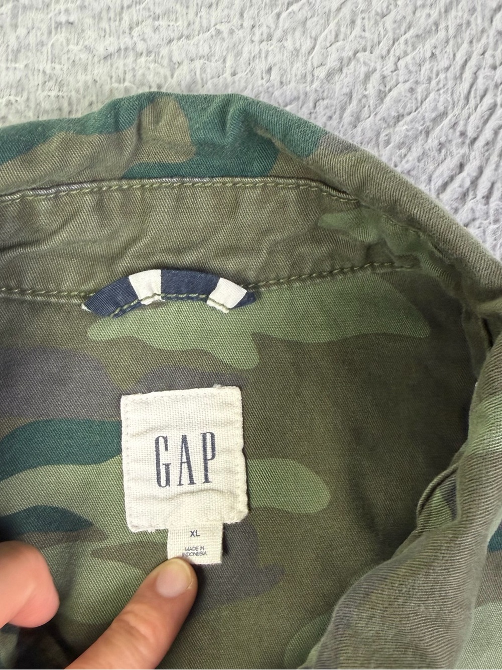 Gap Utility Shirt Shacket Womens XL Green Camo Button Outdoors Military  Y2K - Picture 8 of 11